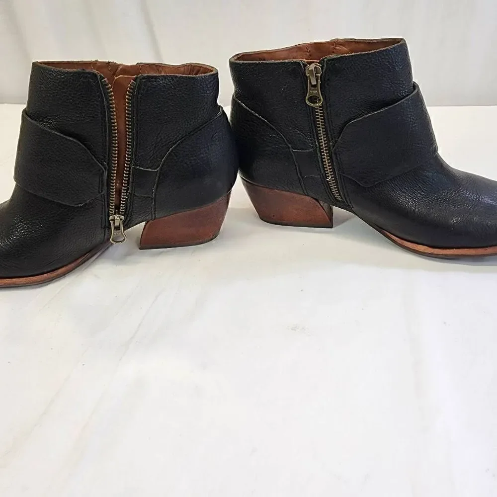 Kork Ease Boots Womens Isa Black Full Grain Leather Heeled Ankle Booties 7.5